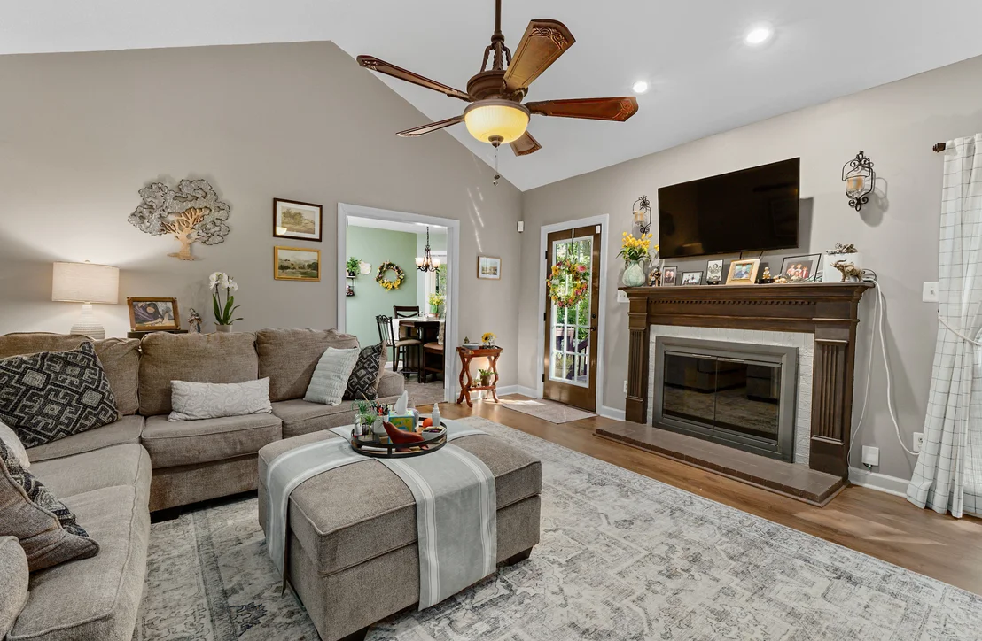 Photo of 207 Brandermill Drive