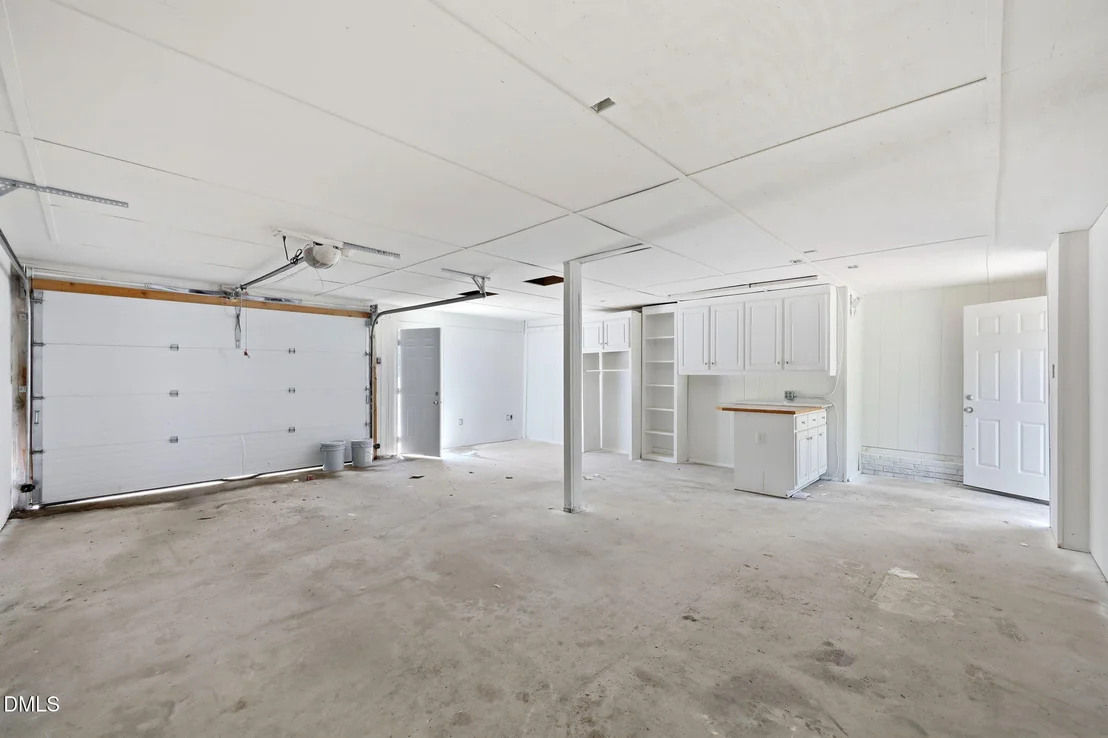 Photo of 3841 Dodge Avenue