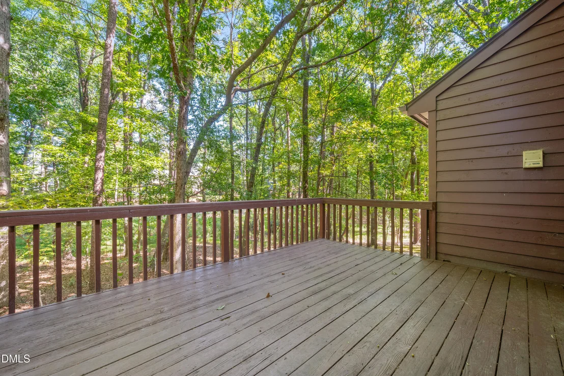 Photo of 225 Dalton Drive