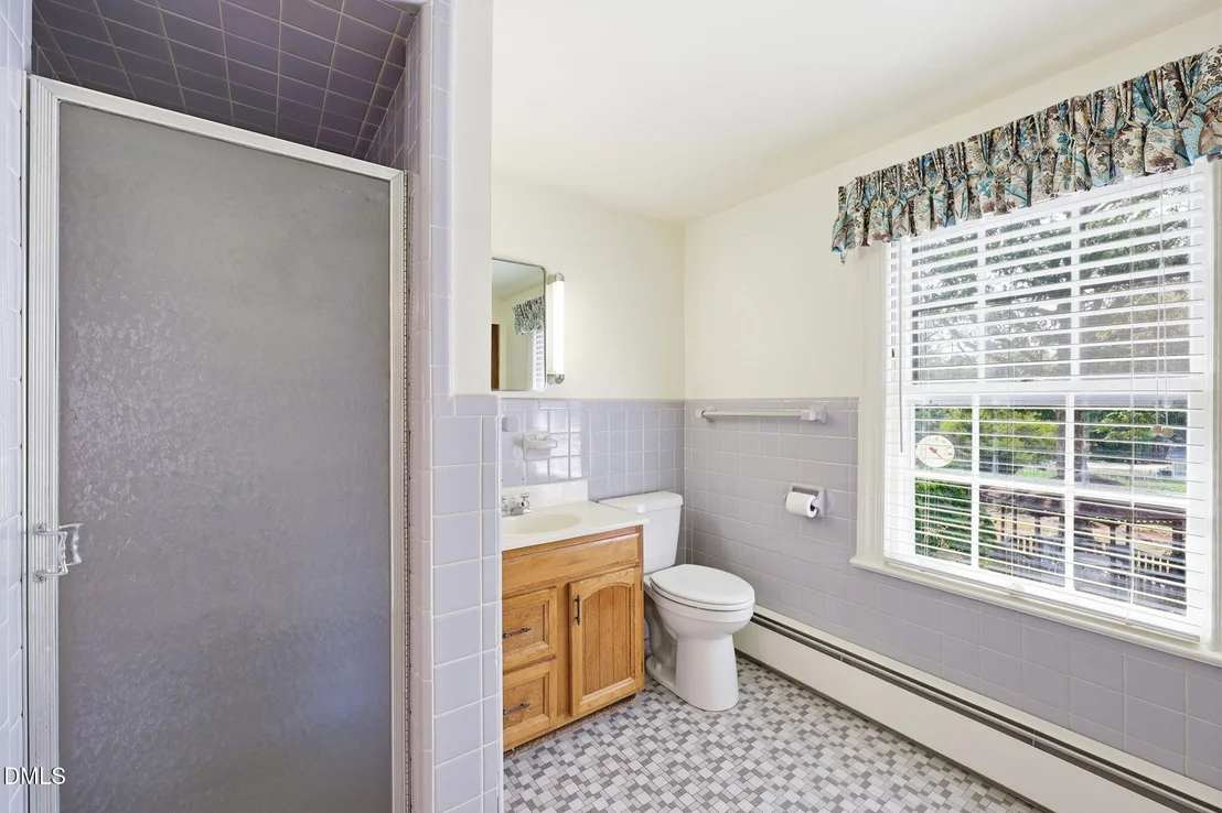 Photo of 203 Hillcrest Drive