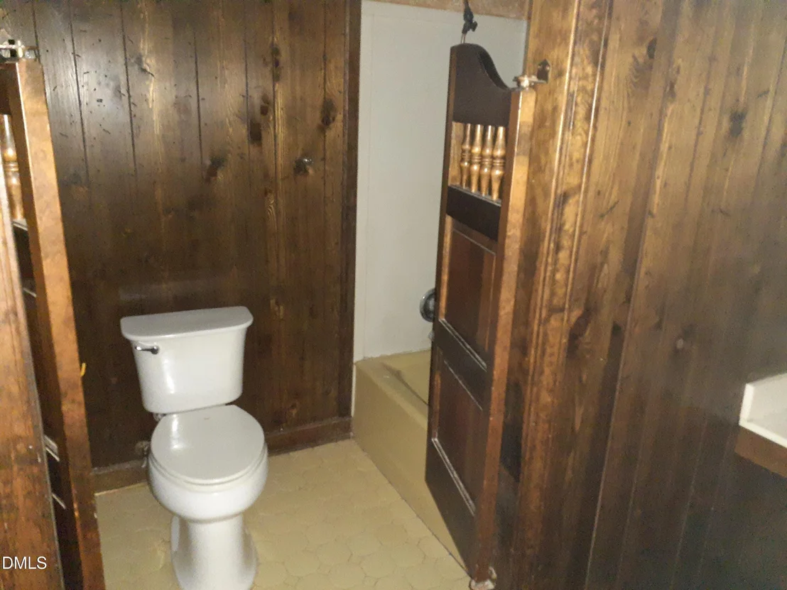 Photo of 1576 Munns Road