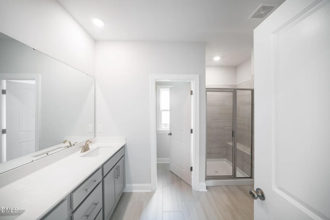 Photo of 129 Fablewood Trail