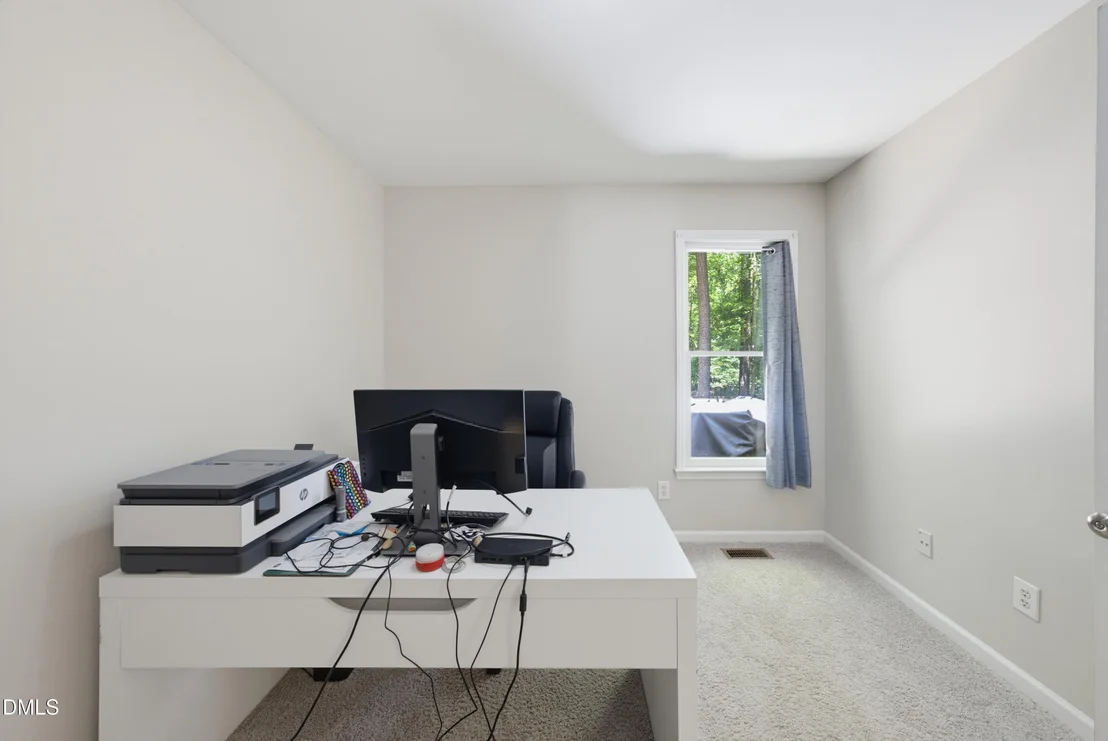 Photo of 3500 Castlegate Drive