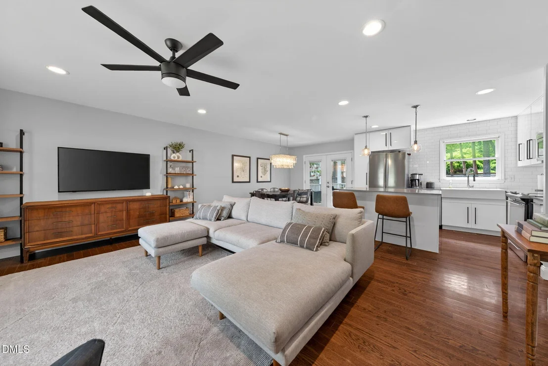 Photo of 107 Monterey Lane