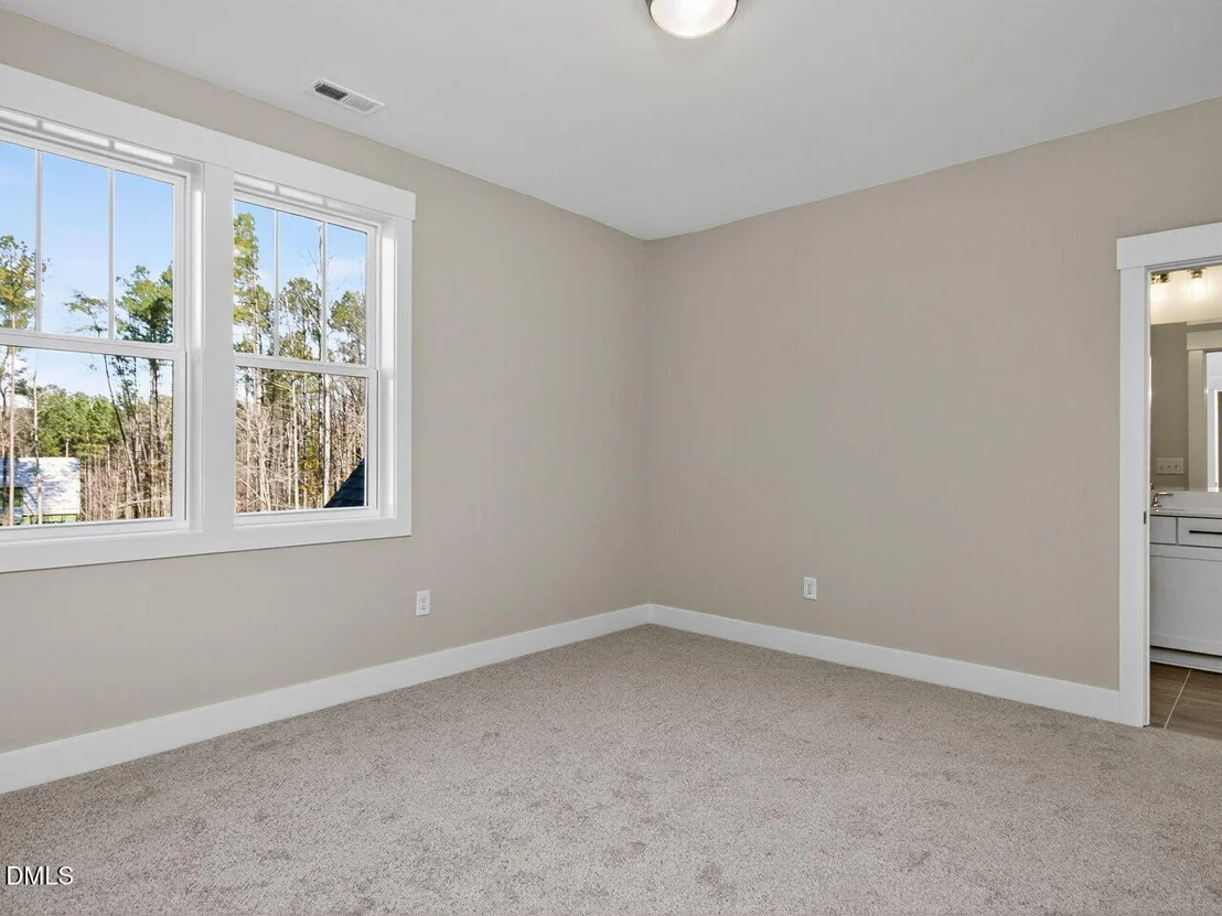 Photo of 375 Gaines Trail