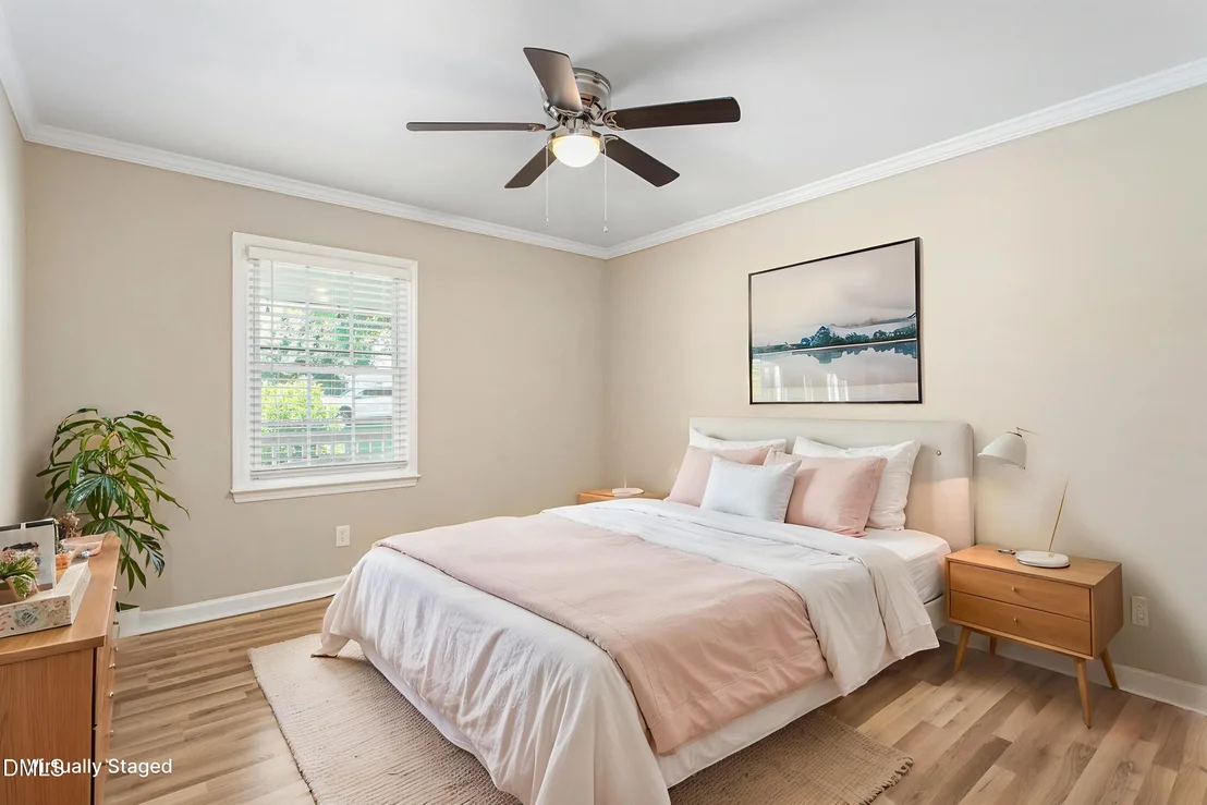 Photo of 1244 Lawndale Drive