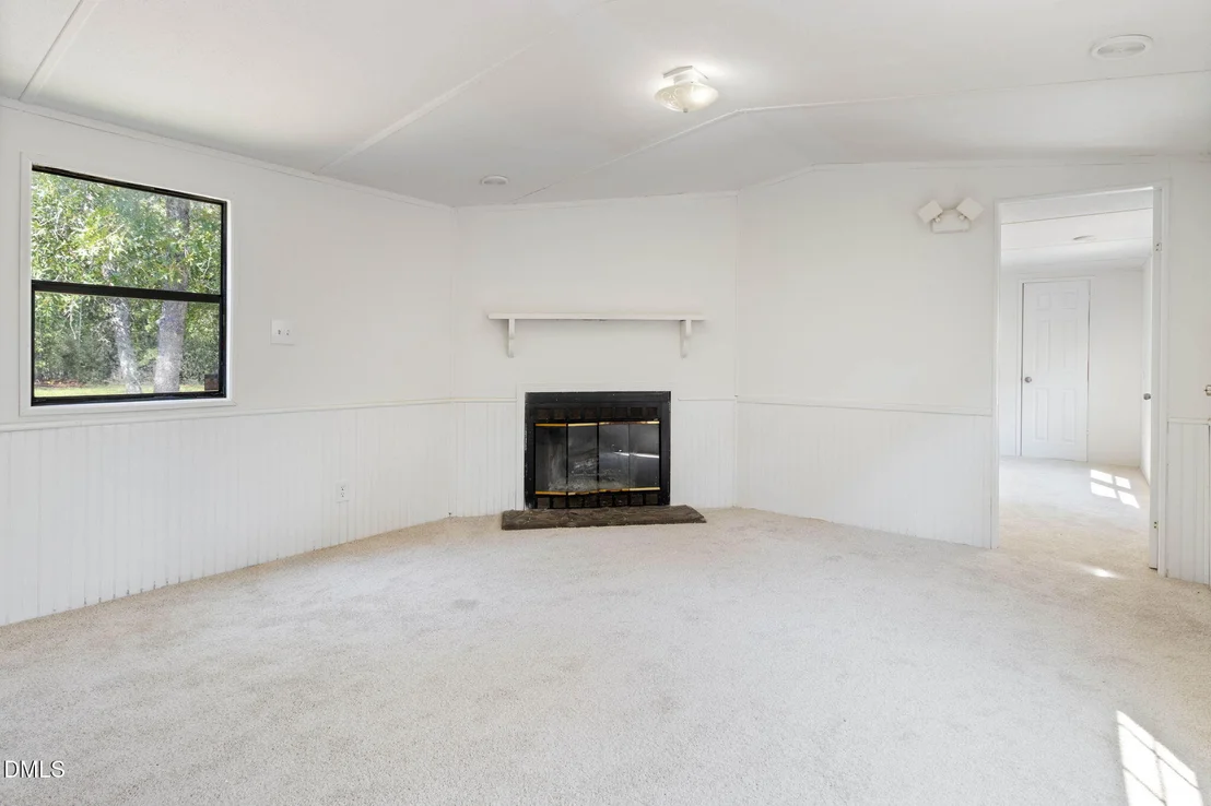 Photo of 148 Autumn Drive