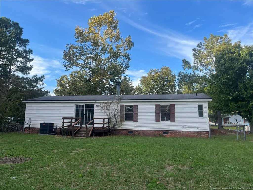 Photo of 417 Dunrobin Drive