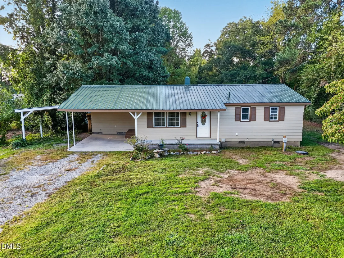 Photo of 935 Maynard Road