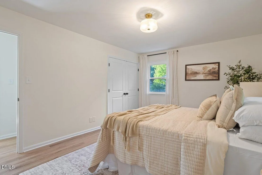Photo of 908 Tanglewood Drive