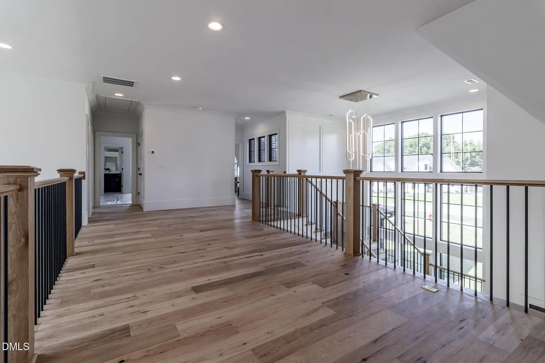 Photo of 98 Summit Terrace Drive