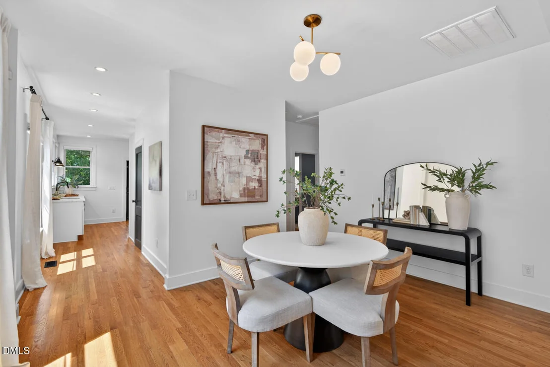 Photo of 303 Lyric Street