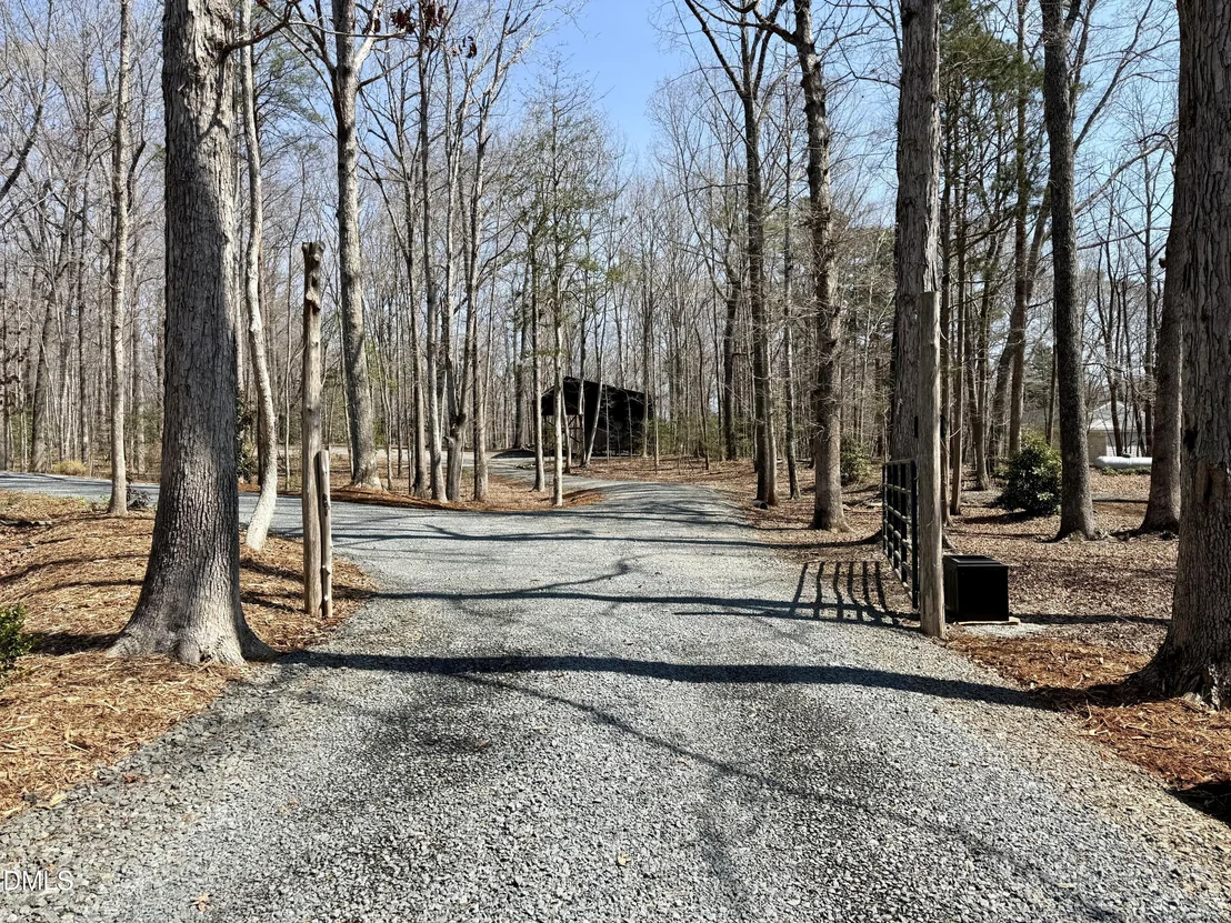Photo of 6450 Moores Mill Road