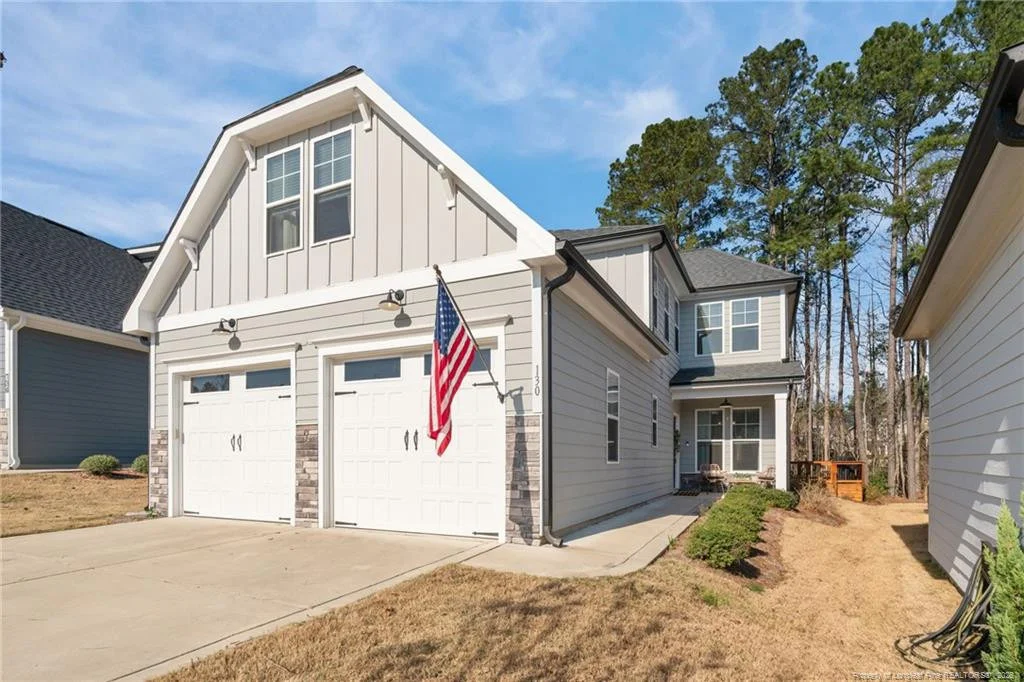 Photo of 130 Spruce Hollow Circle