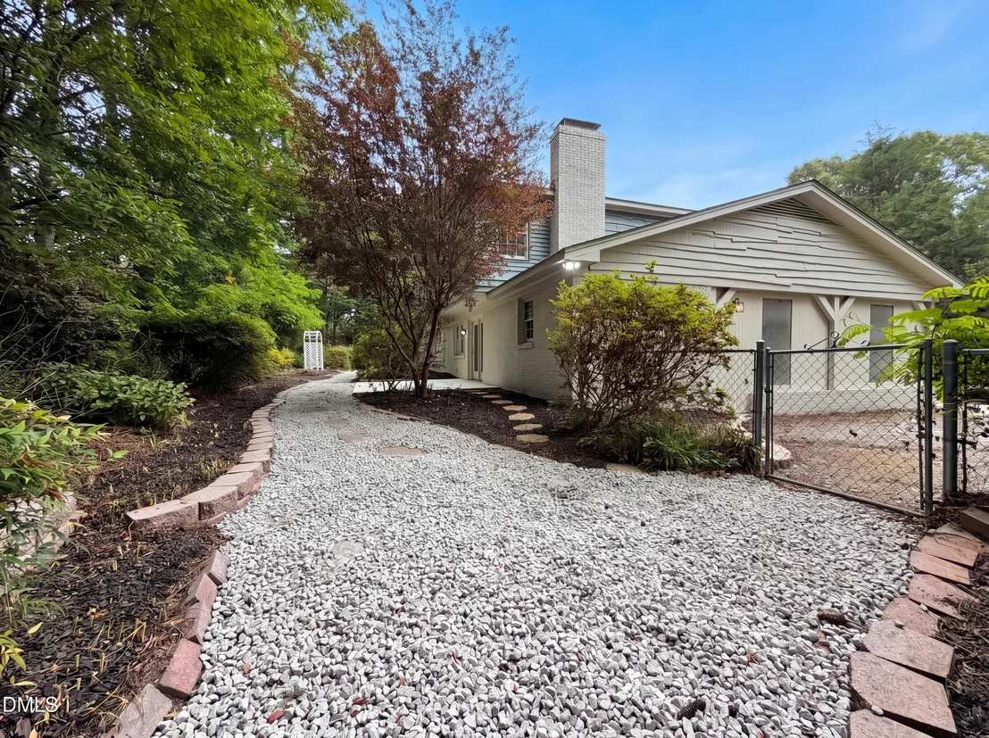 Photo of 104 Olmstead Court