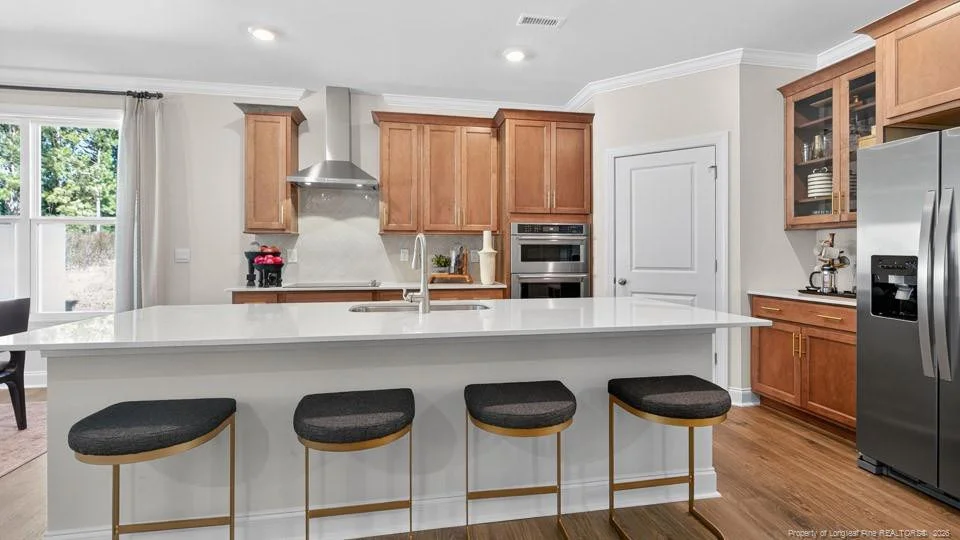 Photo of 1013 Martin Farms Boulevard