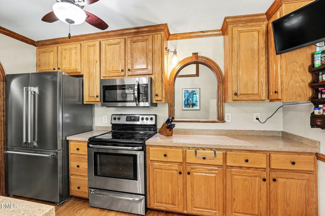 Photo of 2256 Shotwell Road