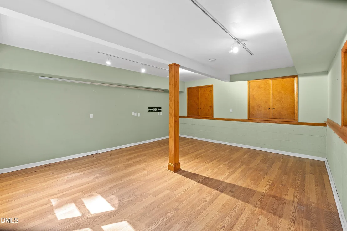Photo of 5321 Oakbrook Drive