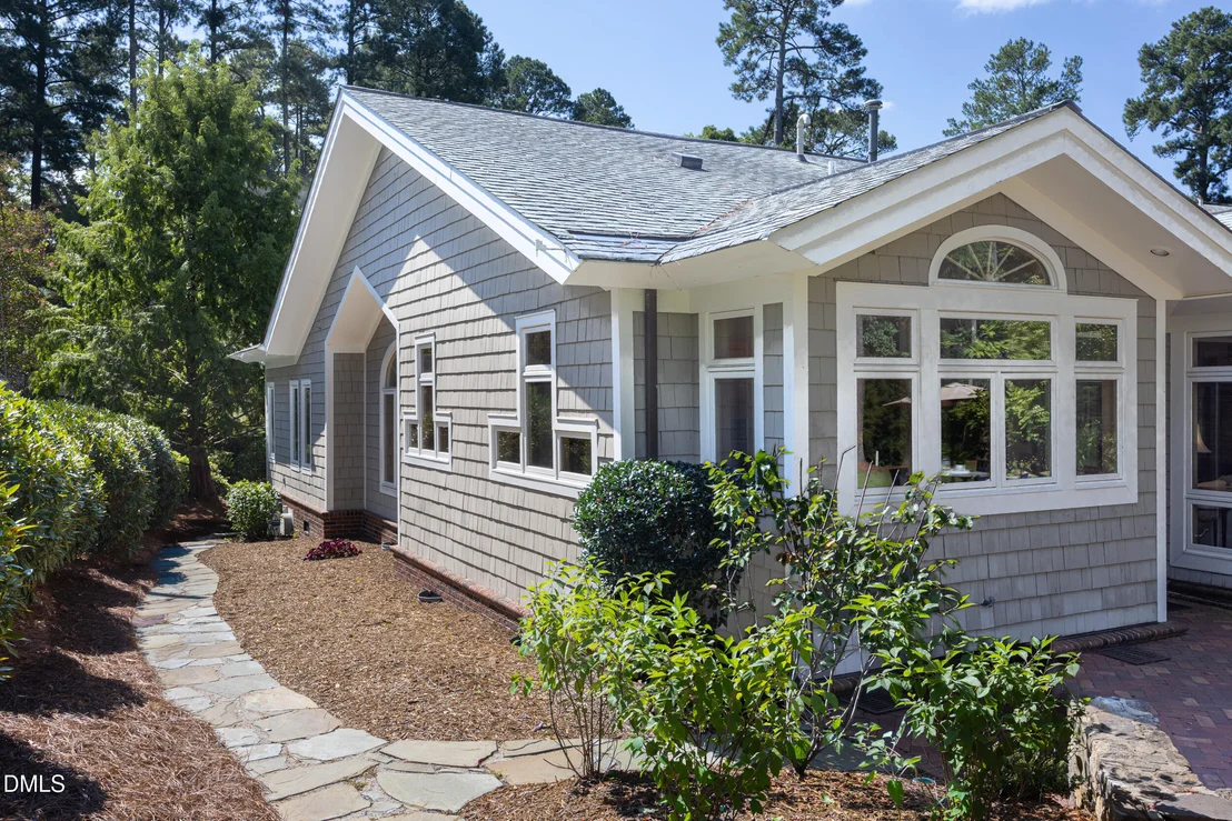 Photo of 2806 Chelsea Circle