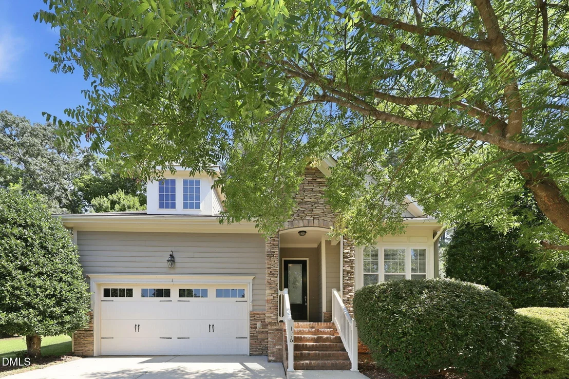 Photo of 186 Briarfield Drive
