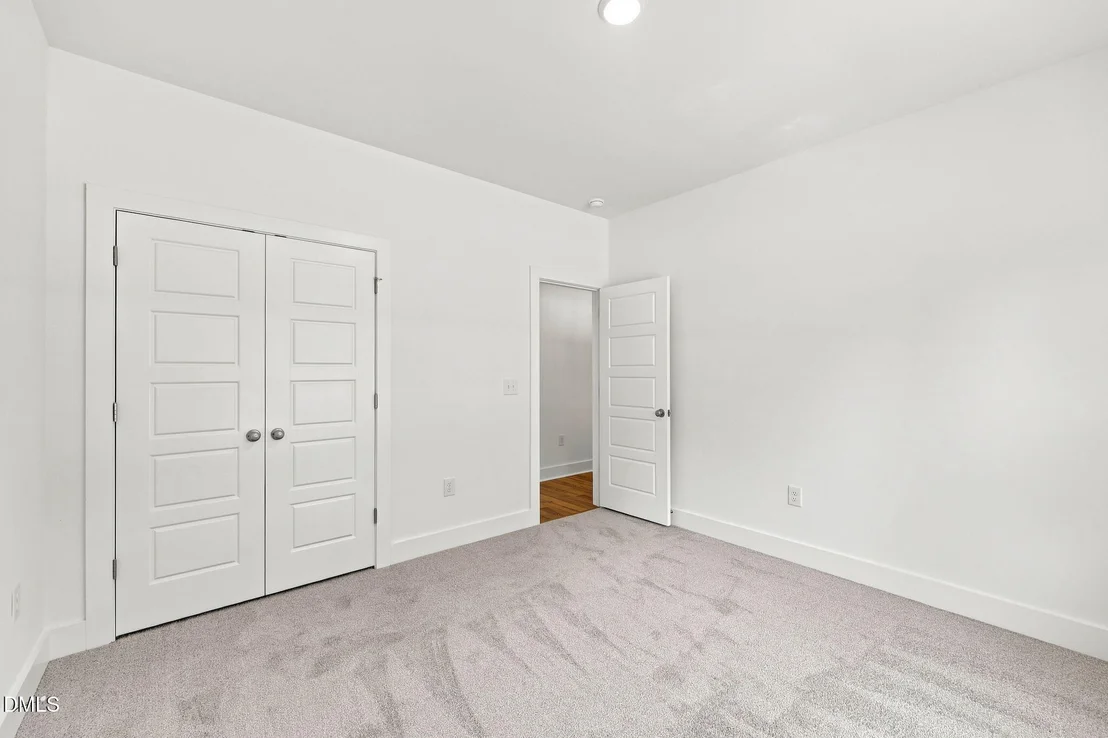 Photo of 30 Loganberry Avenue