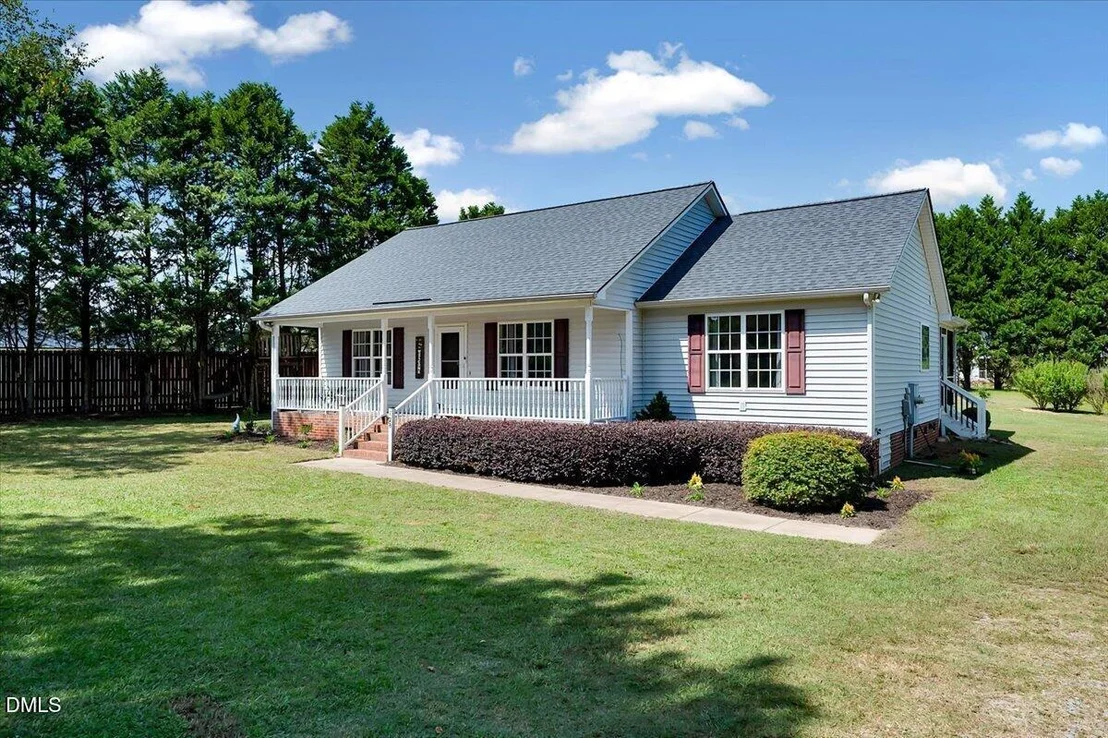 Photo of 128 Edmondson Drive