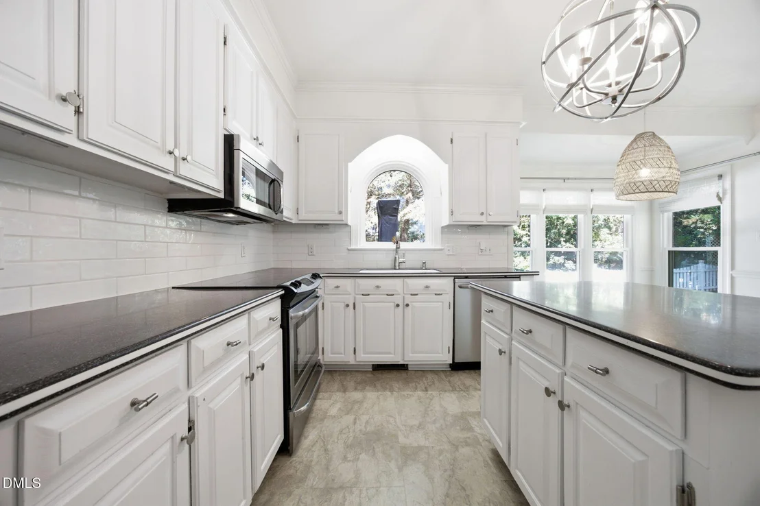 Photo of 8705 Chatterleigh Circle