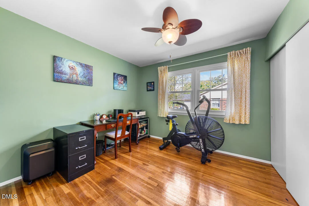 Photo of 5606 Newhall Road
