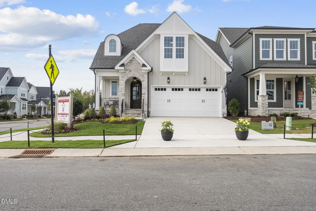 Photo of 825 Lunar Light Drive