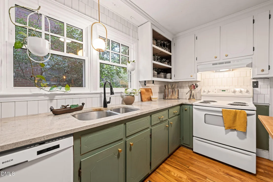 Photo of 2109 Sunset Avenue