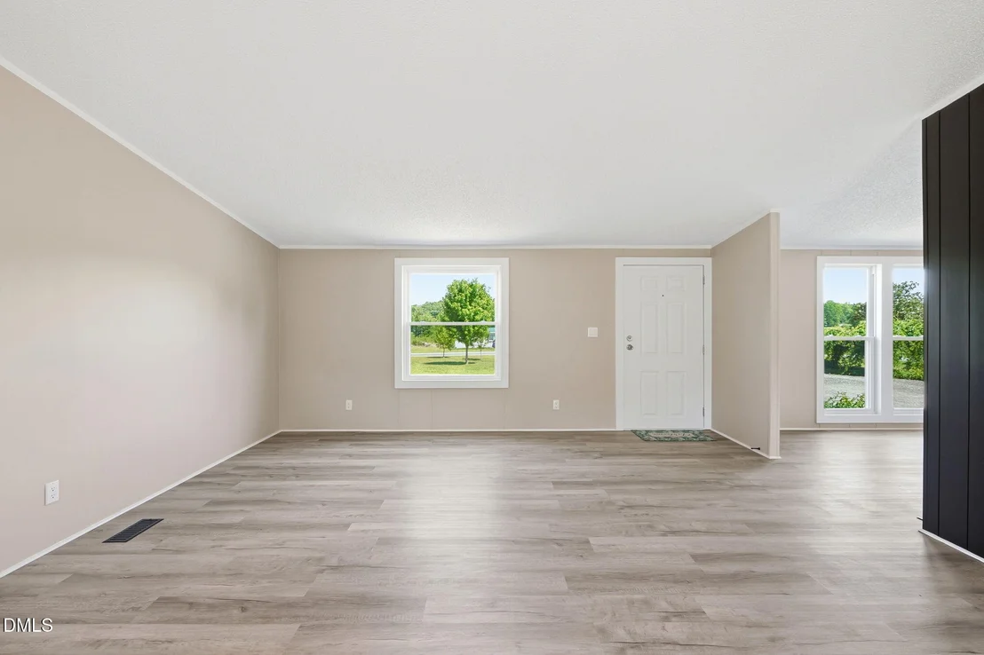 Photo of 287 Oliver Loop Road