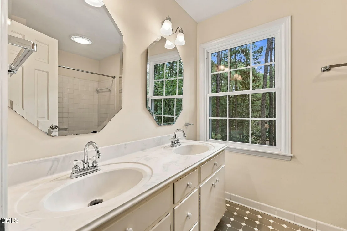 Photo of 3724 Darwin Road