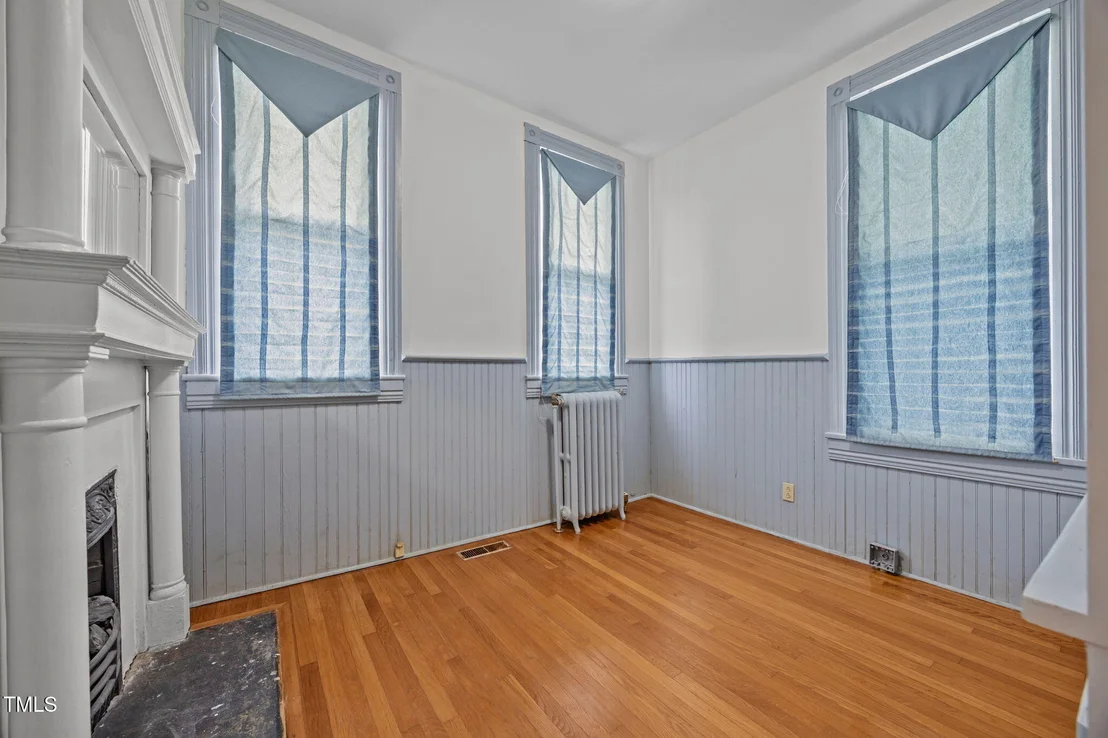 Photo of 301 E H Street