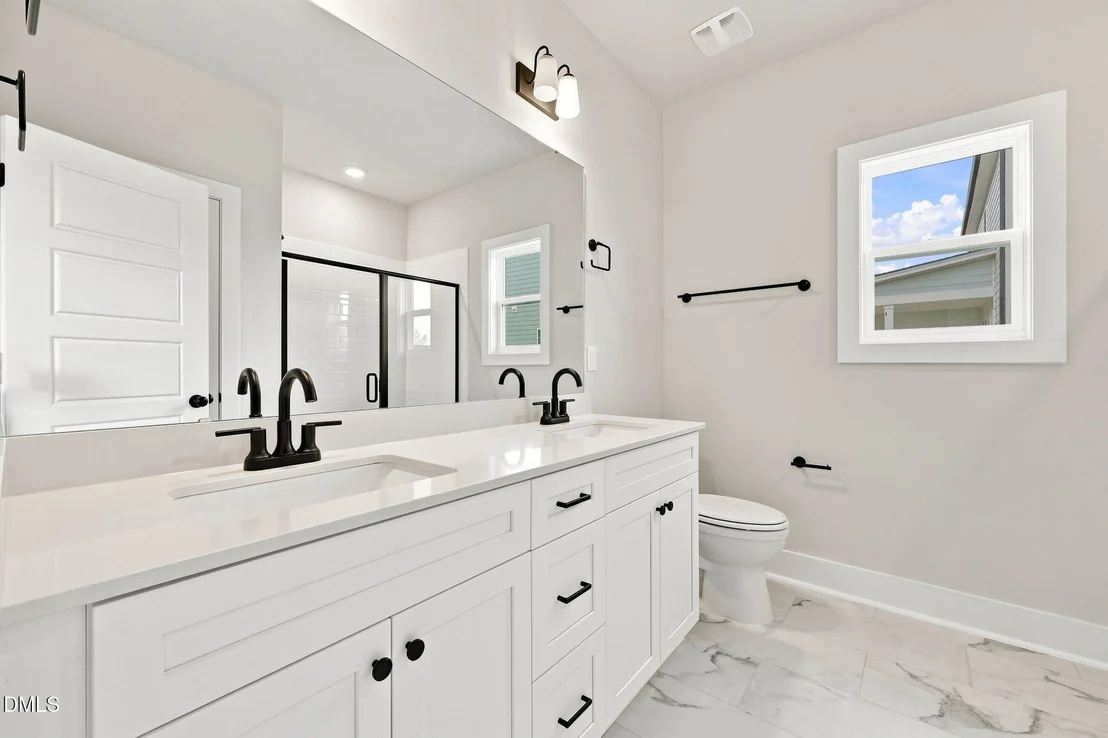 Photo of 151 Grinnell Loop