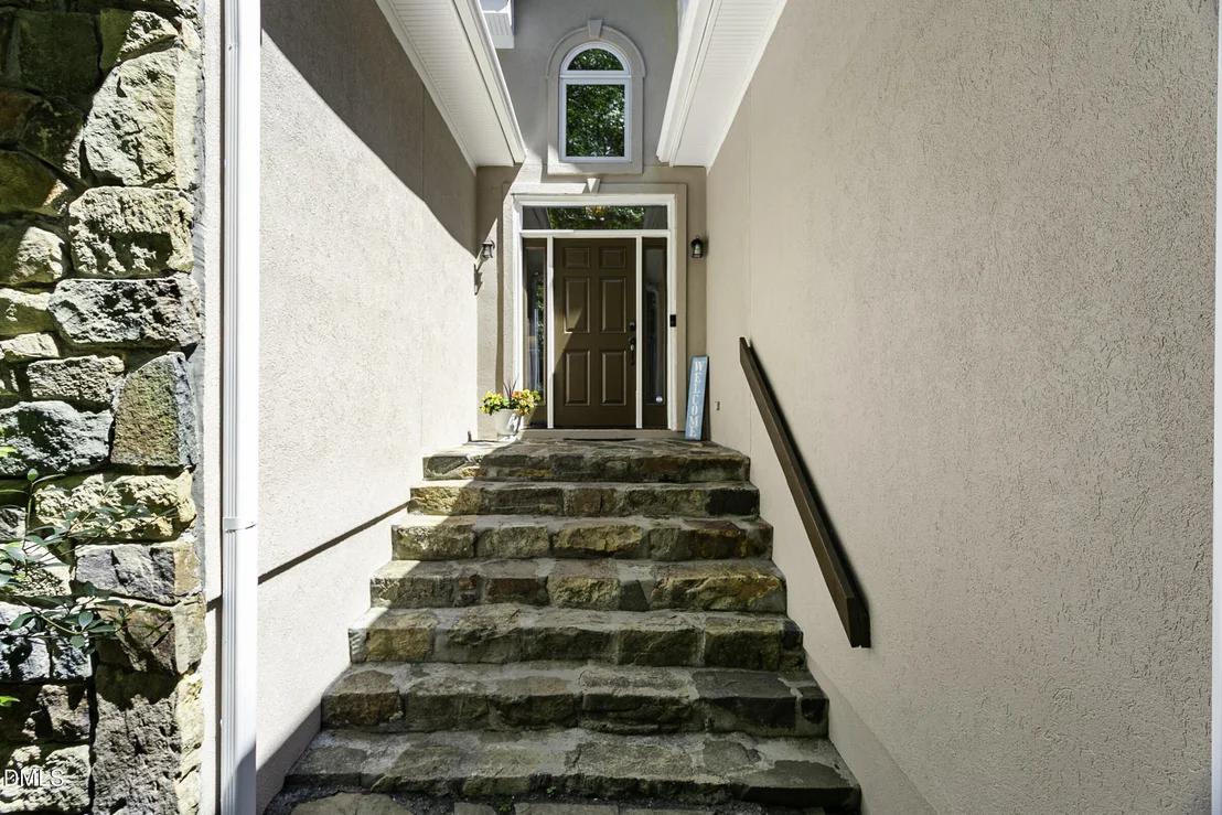 Photo of 8 Rabbit Path
