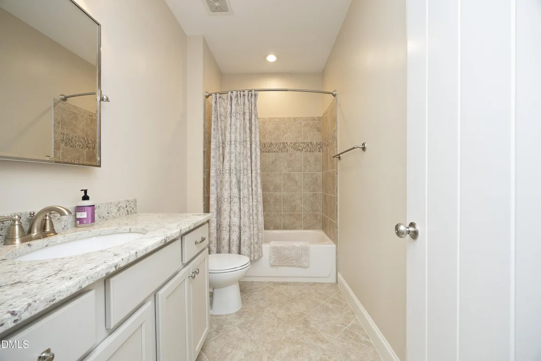 Photo of 121 Ruskin Drive