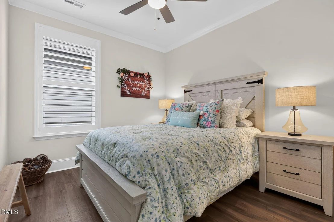 Photo of 86 Shadowbrook Trail