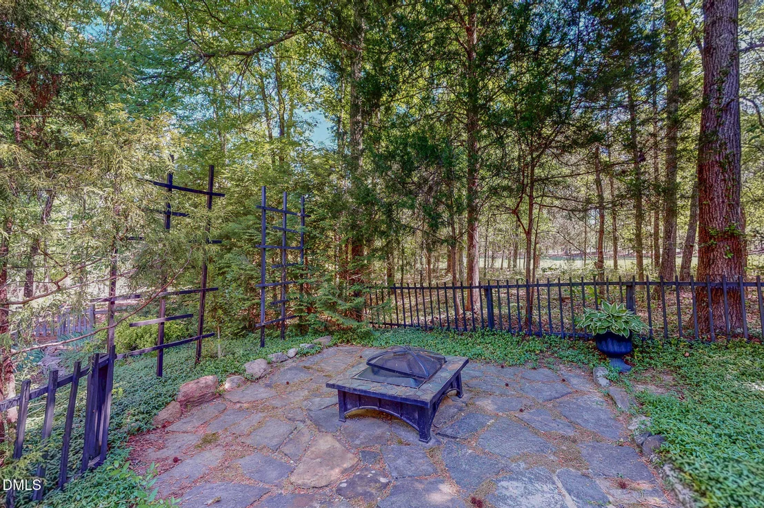 Photo of 734 Crystal Forest Drive