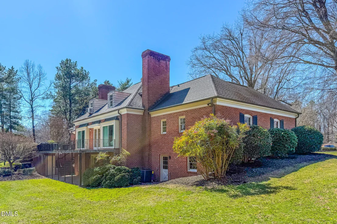 Photo of 382 Wimbledon Drive