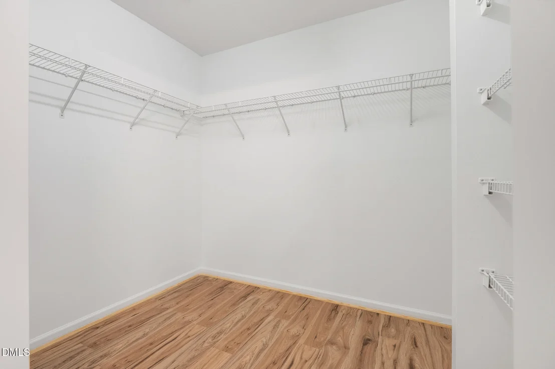 Photo of 2102 Meade Lane