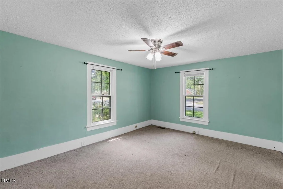 Photo of 700 N Webb Street