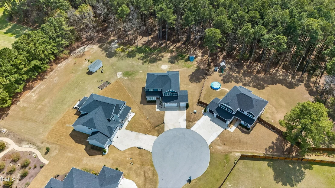 Photo of 283 Raptor Drive