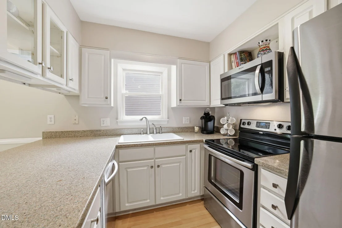 Photo of 4901 Willowtree Lane