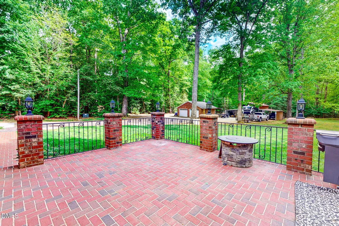 Photo of 2428 Helena Moriah Road