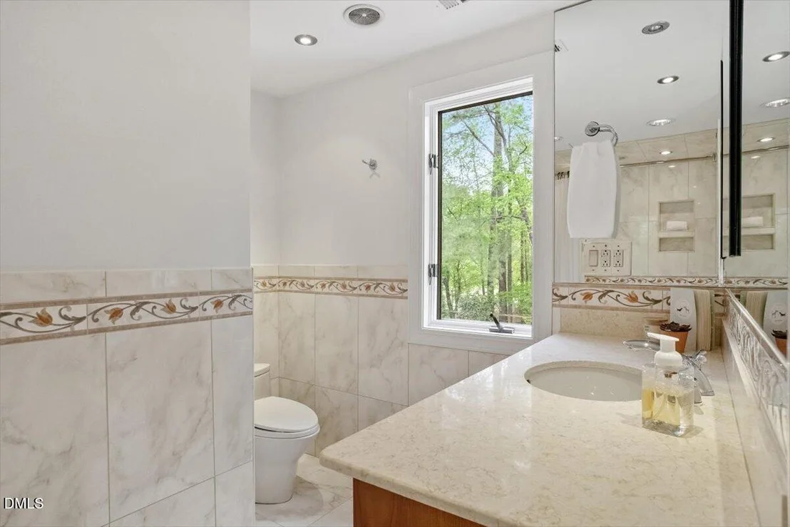 Photo of 1023 Cleland Drive