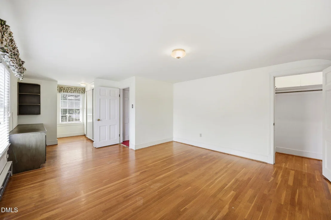 Photo of 203 Hillcrest Drive