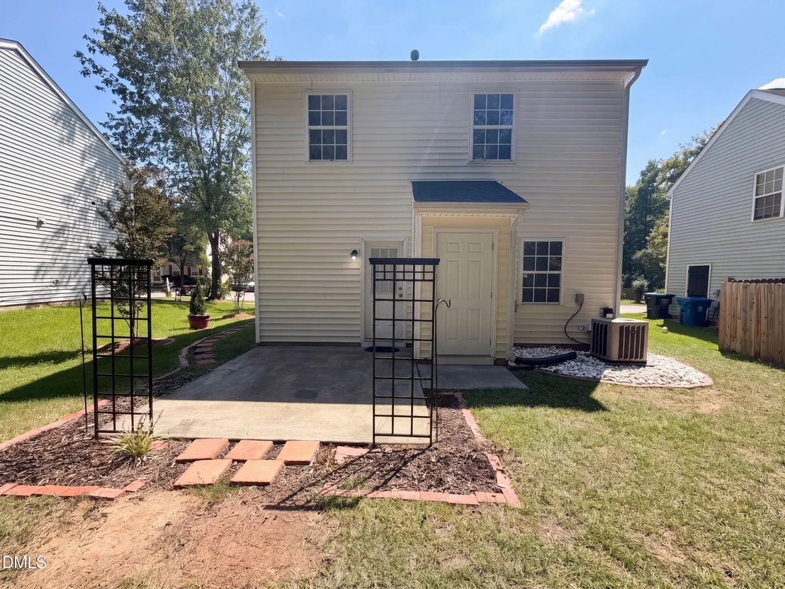Photo of 2029 Buffalo Way