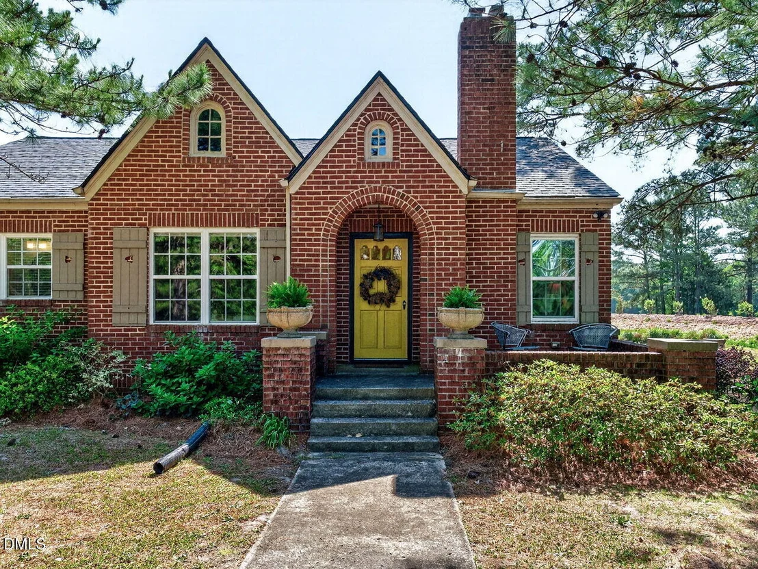 Photo of 1612 Edgemont Road