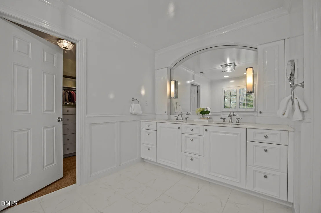 Photo of 3712 Darwin Road
