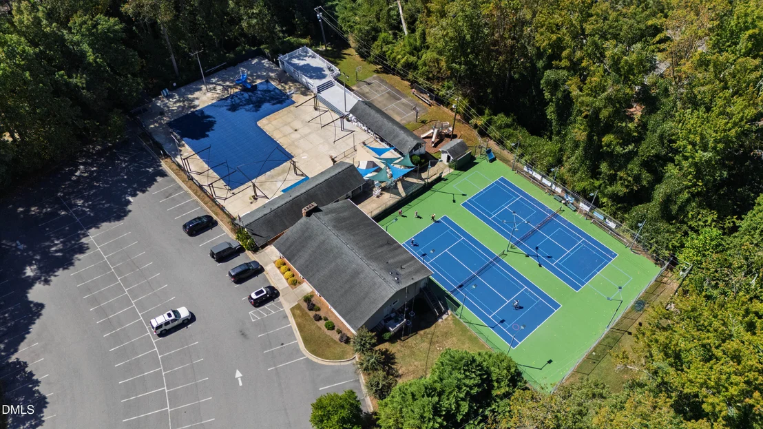 Photo of 1001 Pebblebrook Drive